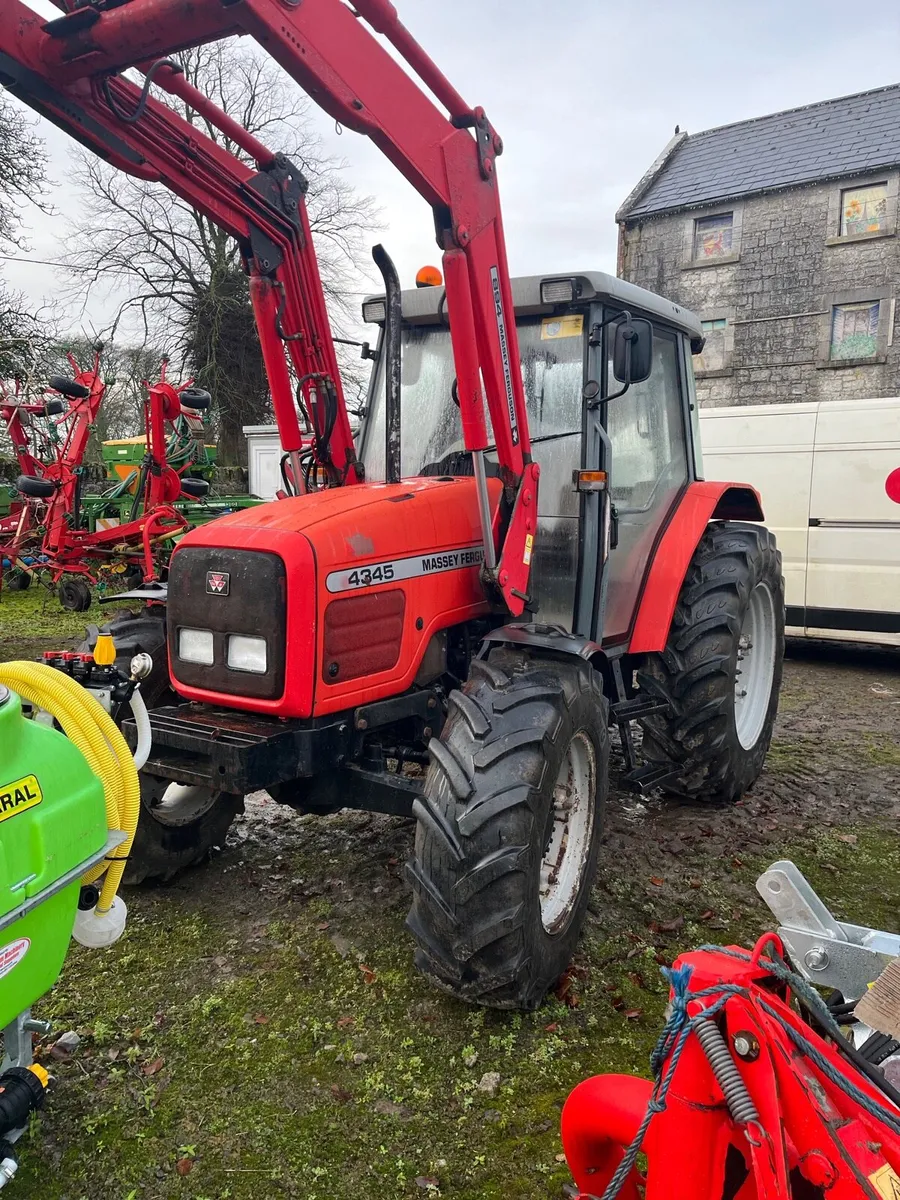 Massey Ferguson tractor - Image 1