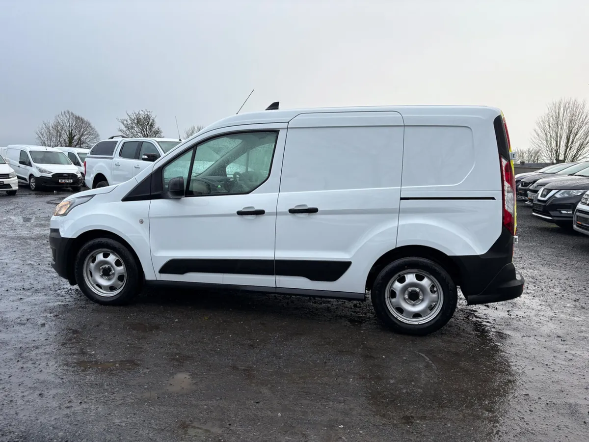 Ford Transit Connect - Image 4