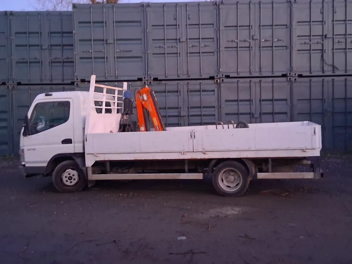 Mitsubishi Canter 2008 with palfinger crane - Image 1