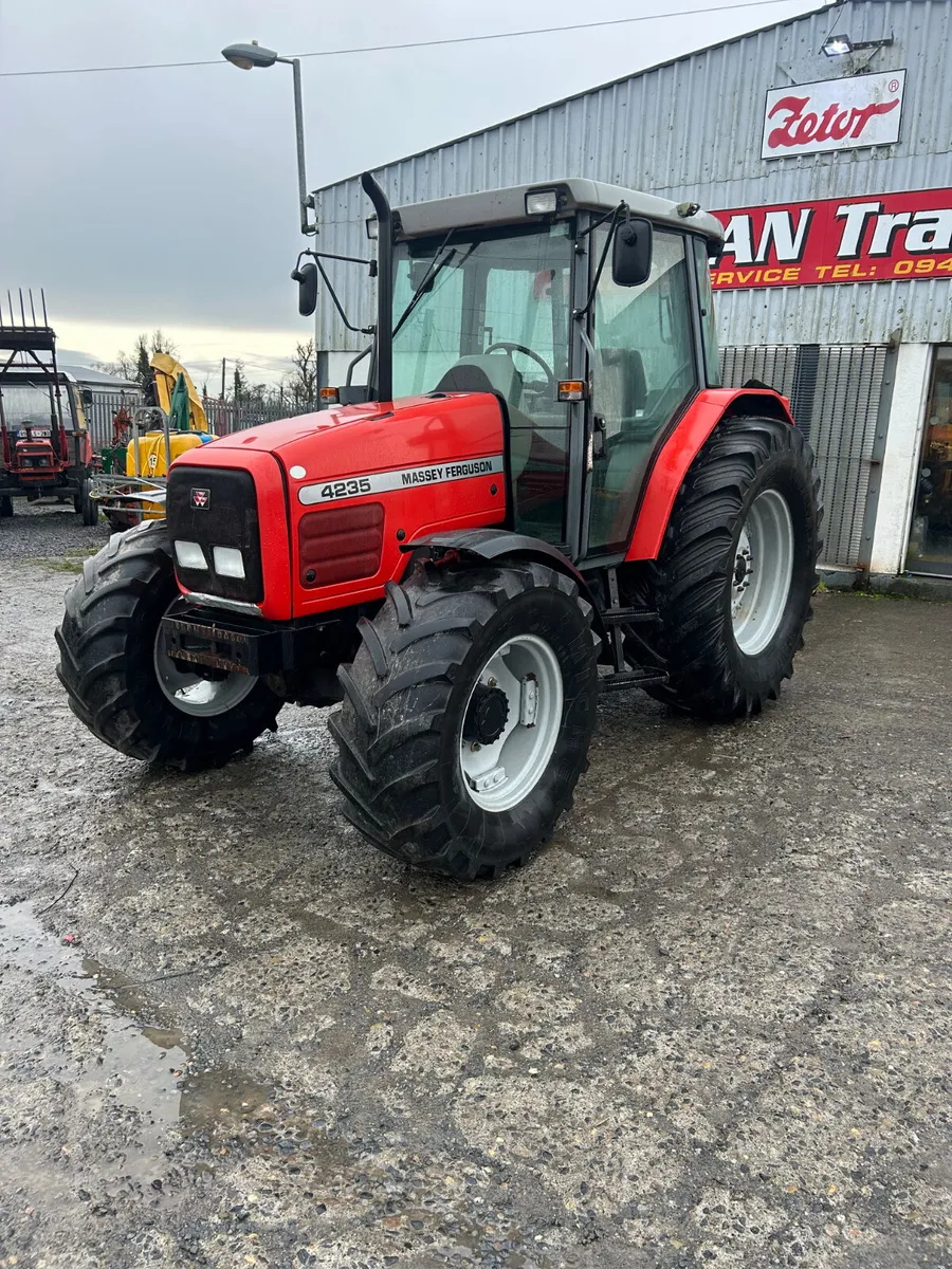 2003 Massey Ferguson 4235 - Image 1
