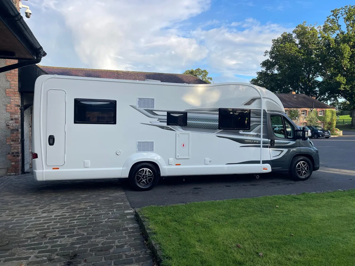 Swift Escape 674 - Automatic - Image 1