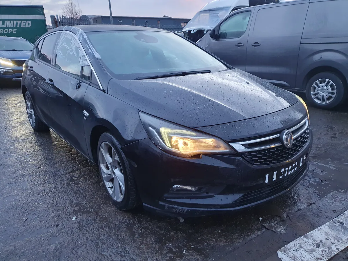 17 OPEL ASTRA  1.6 CDTI (B16DTH) FOR BREAKING - Image 1