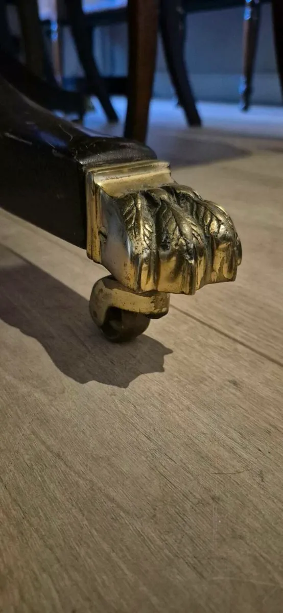 Dining Room Table - Image 4