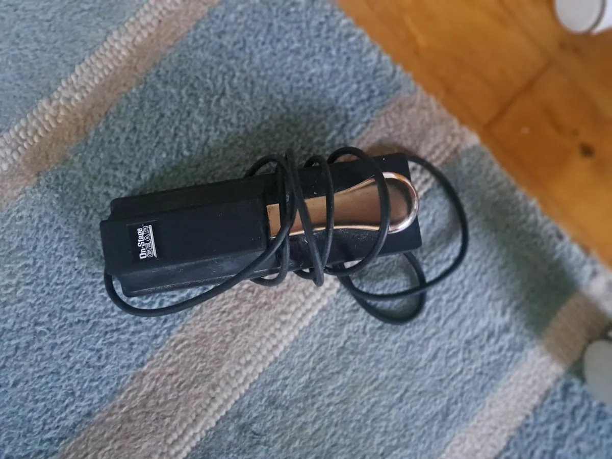 Yamaha keyboard - Image 2