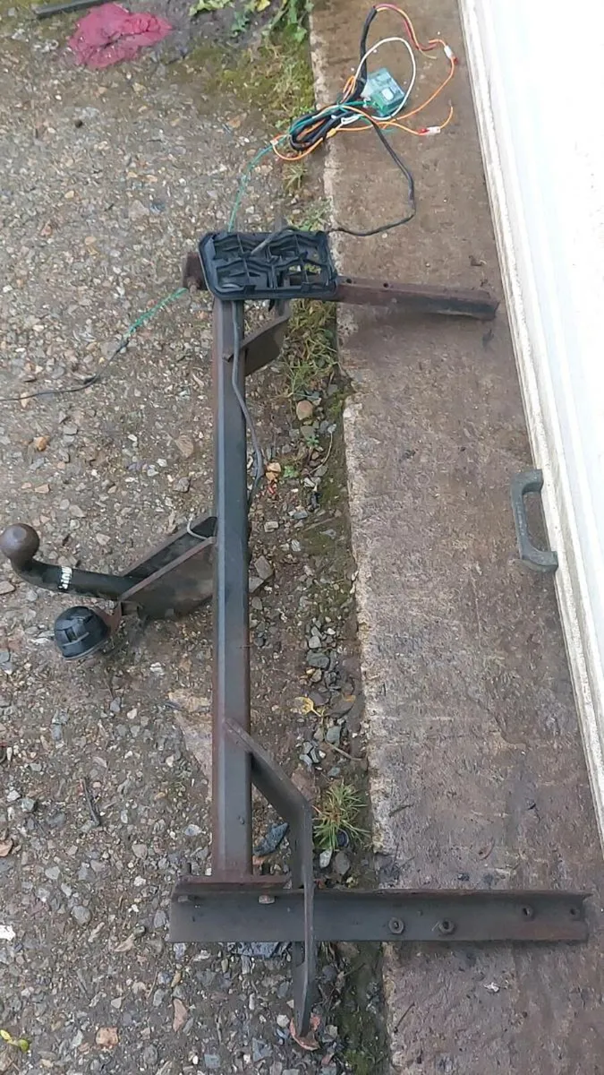 Insignia for breaking + few different engines - Image 3