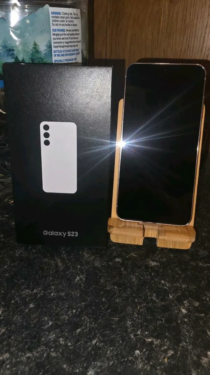 Samsung S23 128gb Lavender - Image 1
