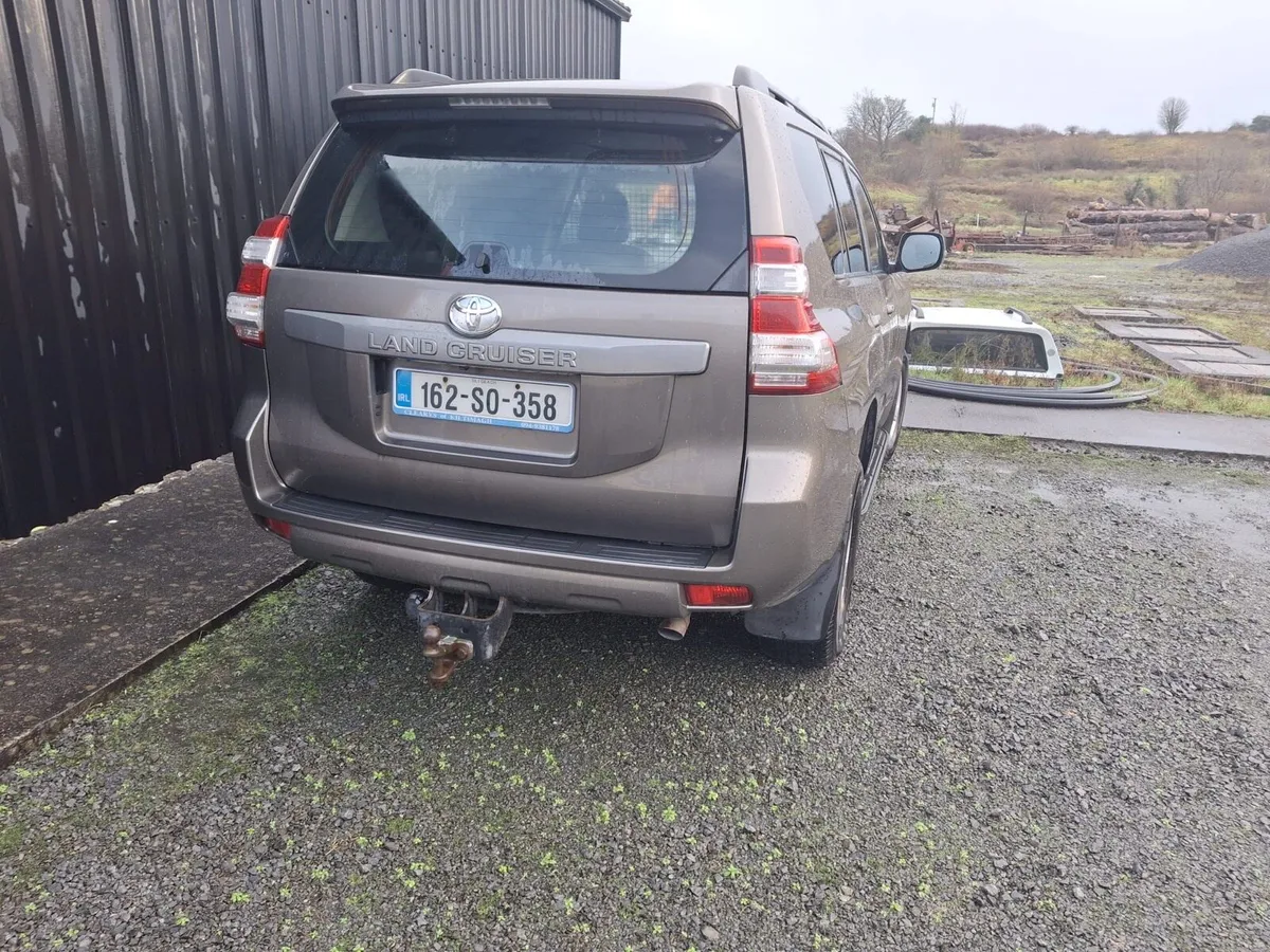 Toyota Landcruiser - Image 3