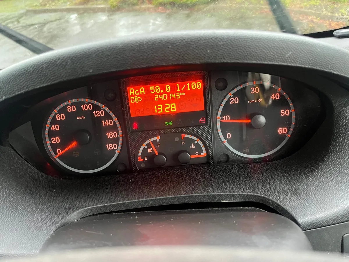 Campervan new cvrt until March 2027 - Image 3