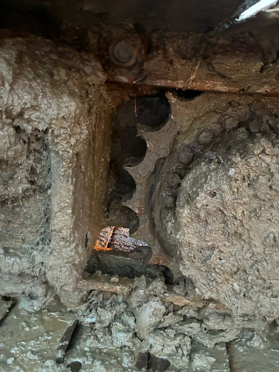 Hyundai 145-9 LCR - Image 4