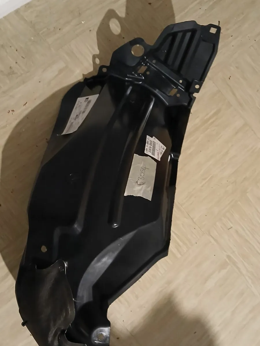 Toyota Yaris Front Left Hand Side Wheel Liner - Image 2