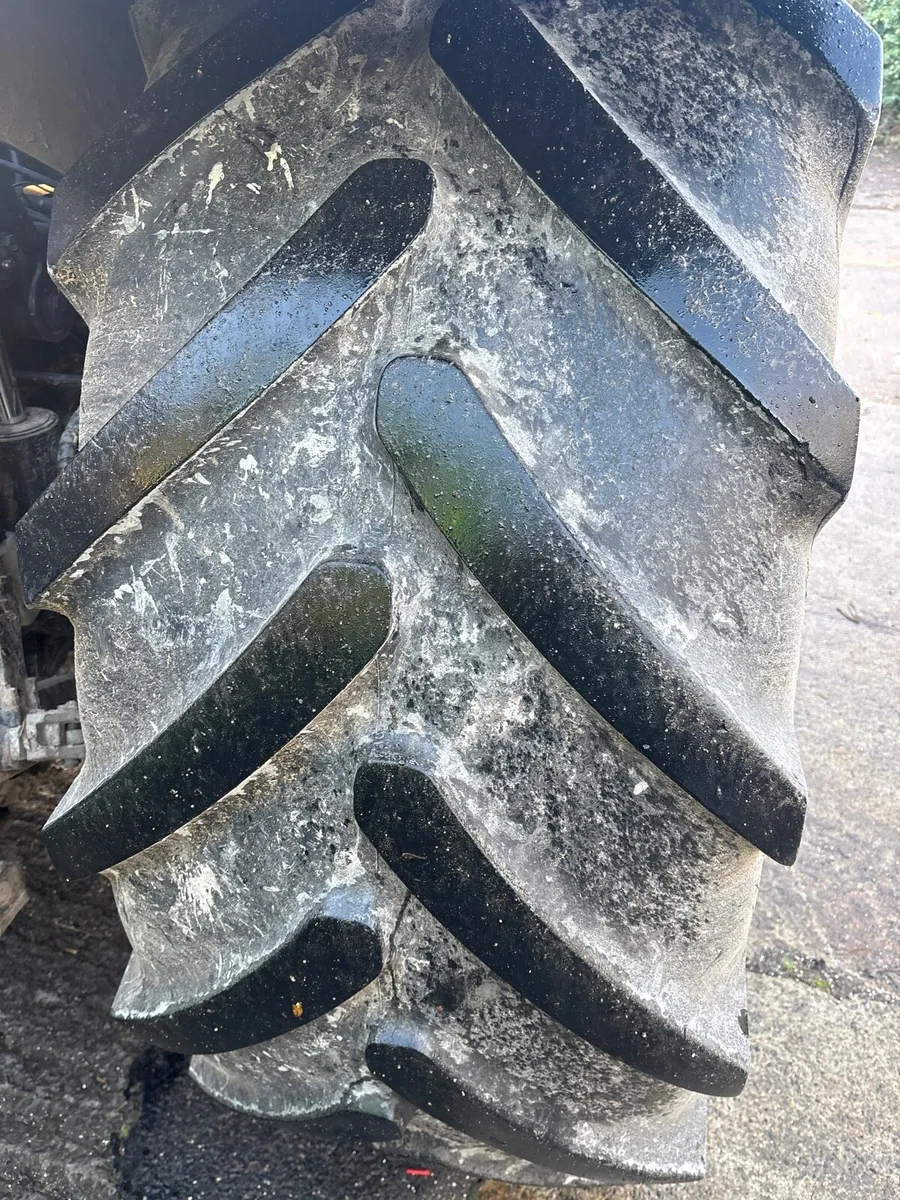 650-65-38 tyres - Image 3