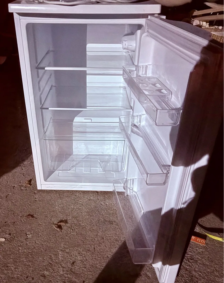Fridge - Image 2