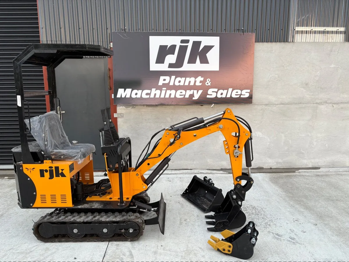 .8 RJK  micro digger - Image 1
