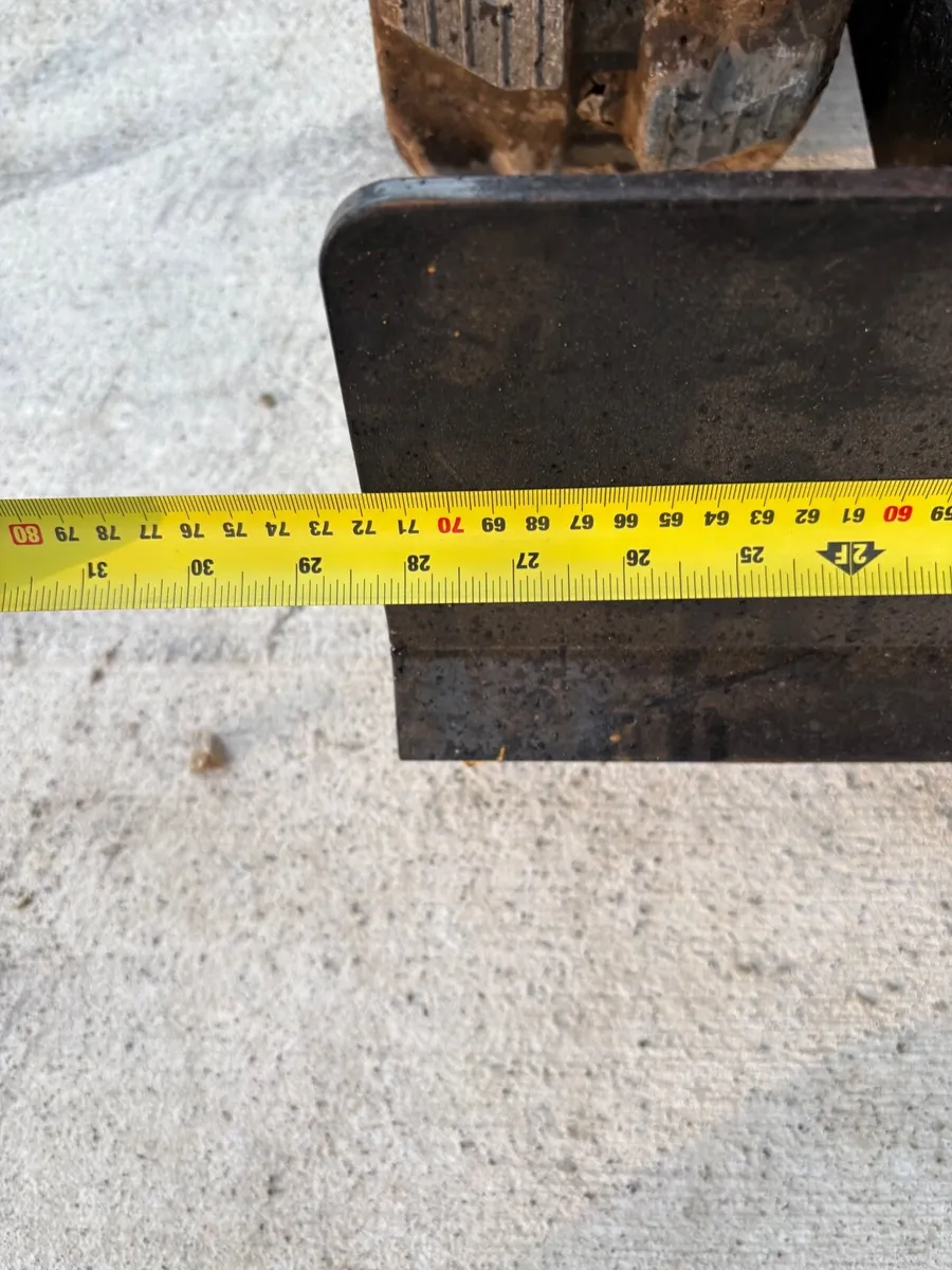 .8 RJK  micro digger - Image 2