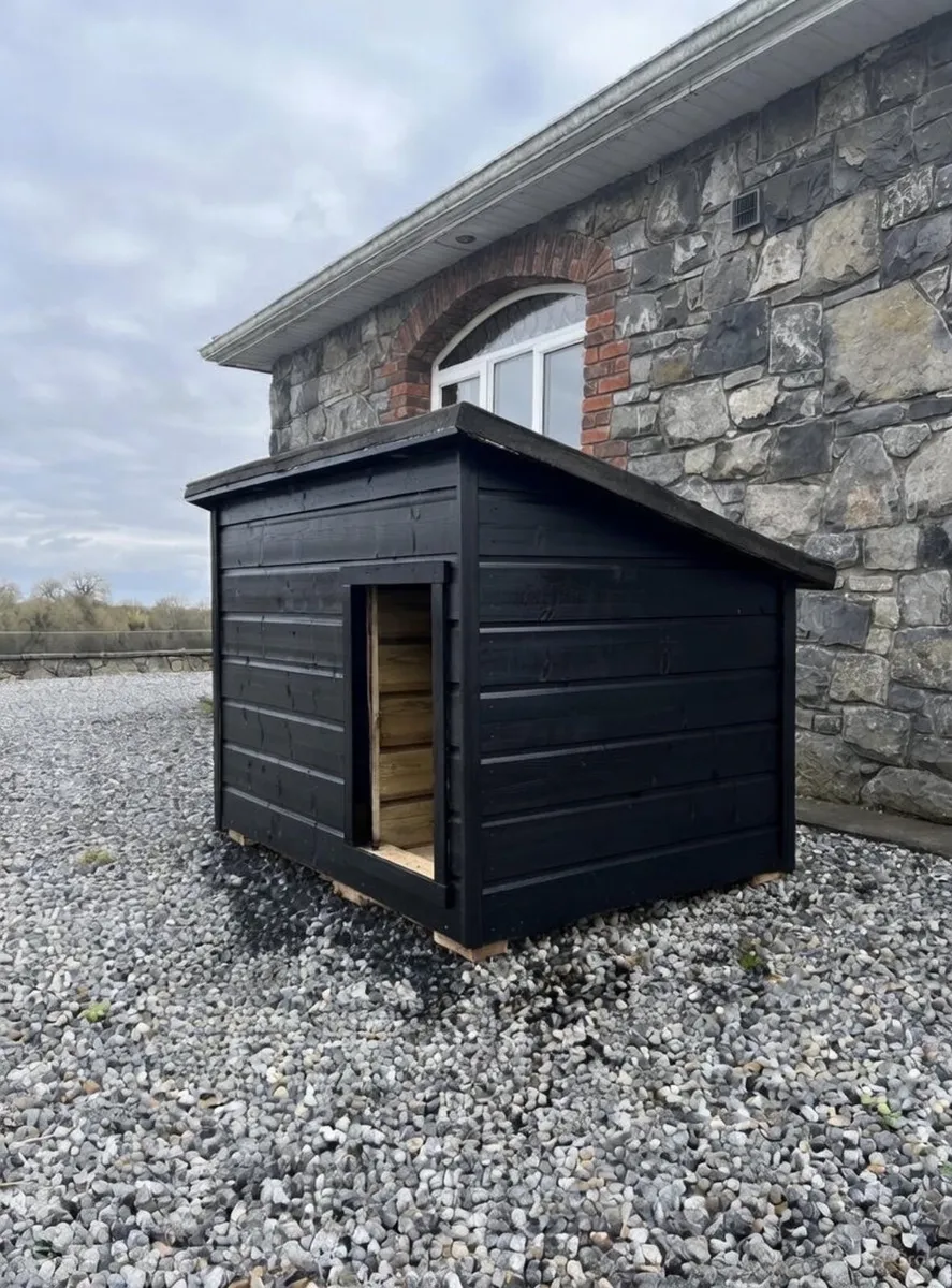 Dog Houses - Image 4