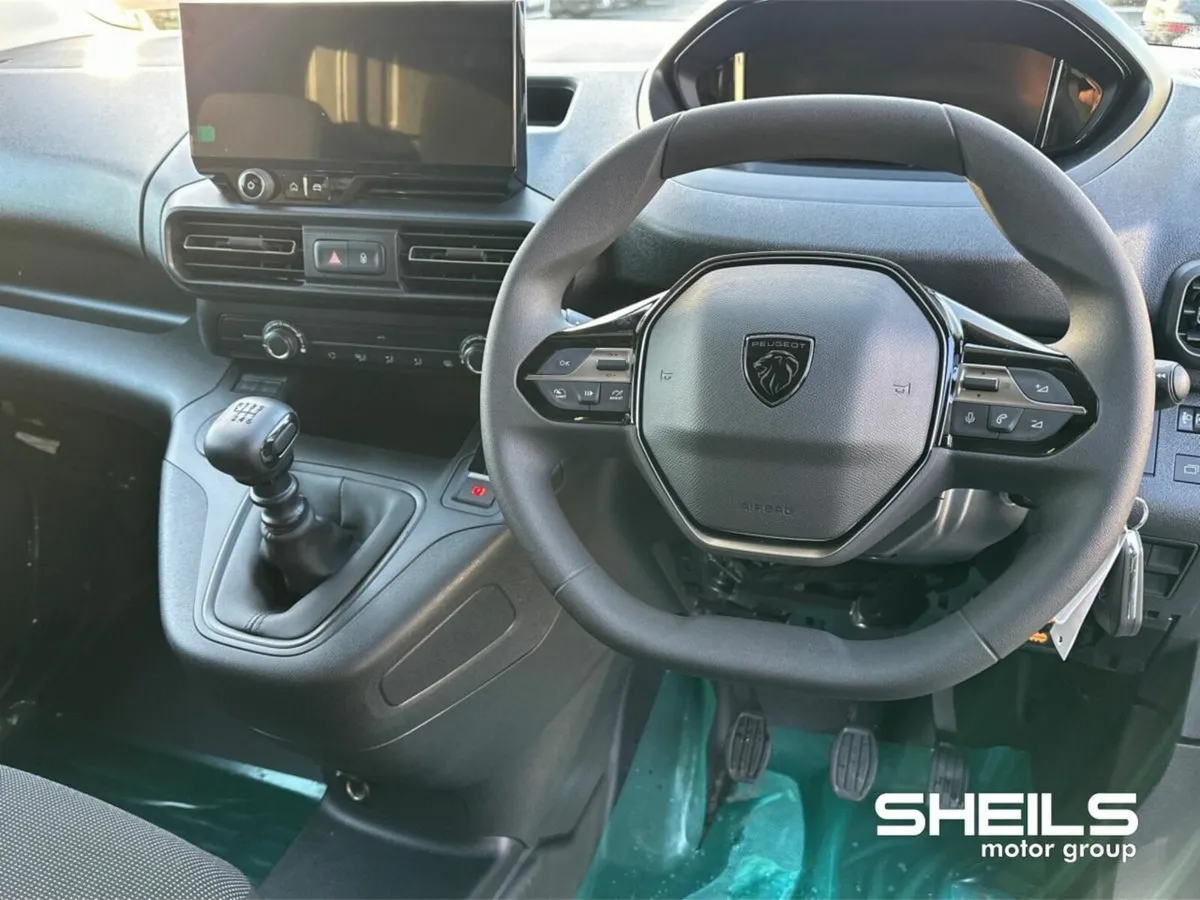 Peugeot Partner Pro Plus 1.5 Diesel **3 SEATER** - Image 3