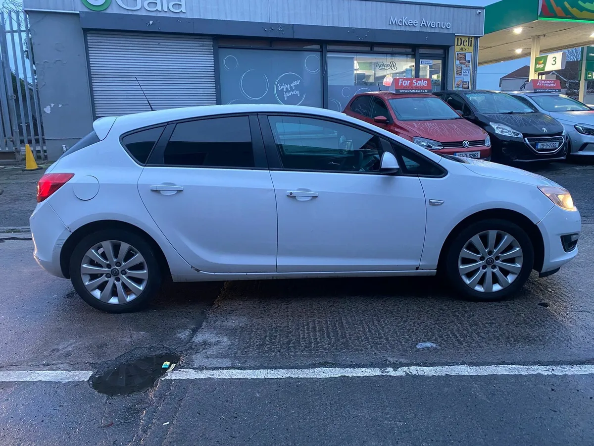 Opel astra van 2014 - Image 2