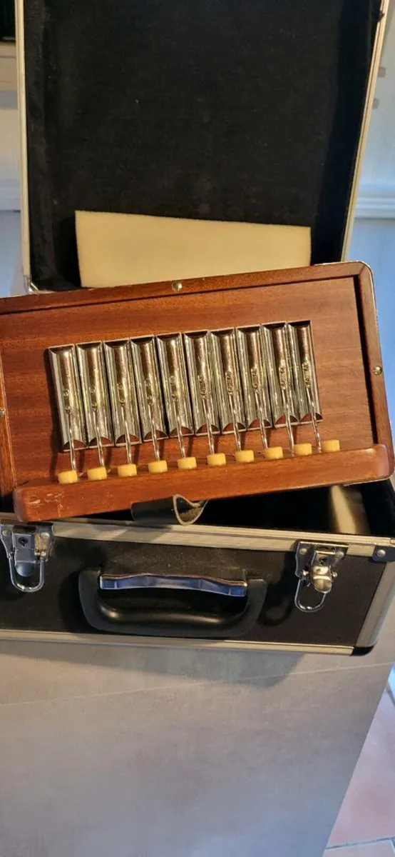 Melodeon accordion - Image 3
