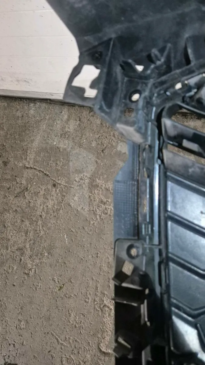 Audi a3 sedan grill 2021year Ford st - Image 2