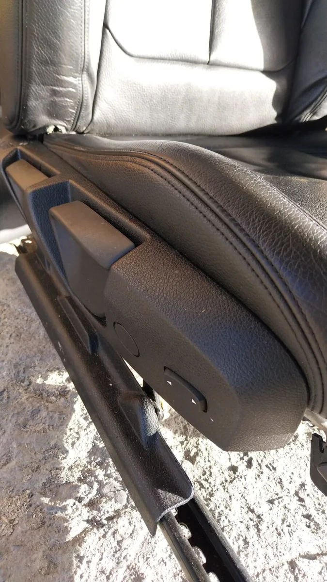 2014 BMW 420 F32 COUPE Leather Interior - Image 4