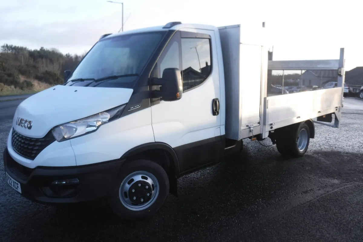 Iveco Daily 2022 35-140 3500kg dropside . - Image 1