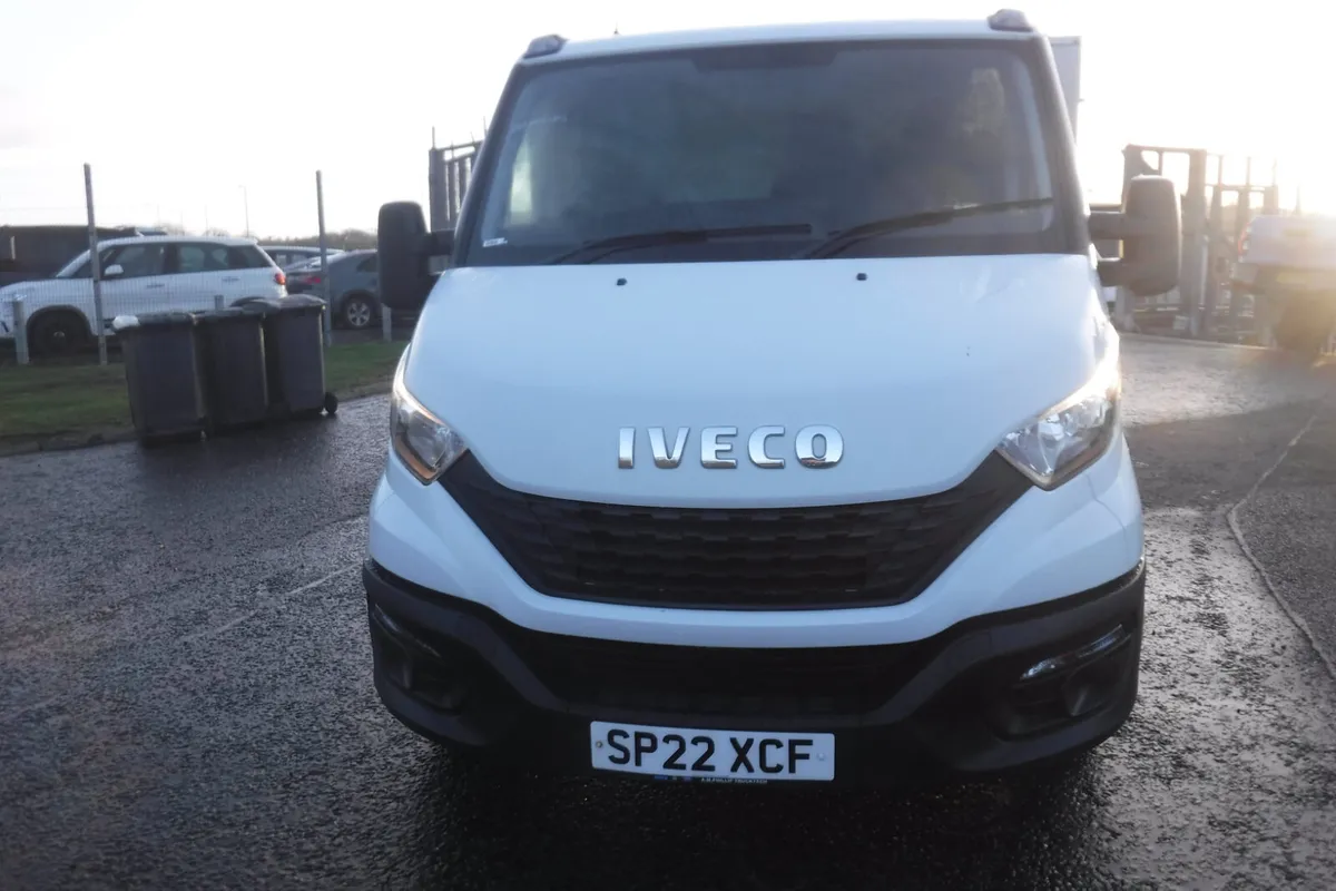 Iveco Daily 2022 35-140 3500kg dropside . - Image 3