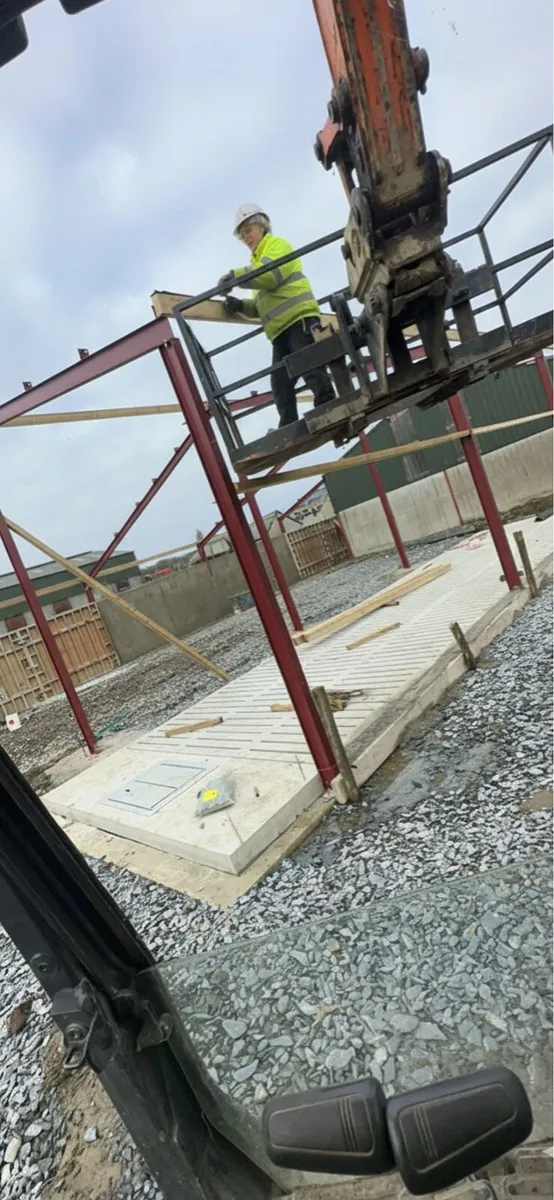 Shuttering and steel erection - Image 2