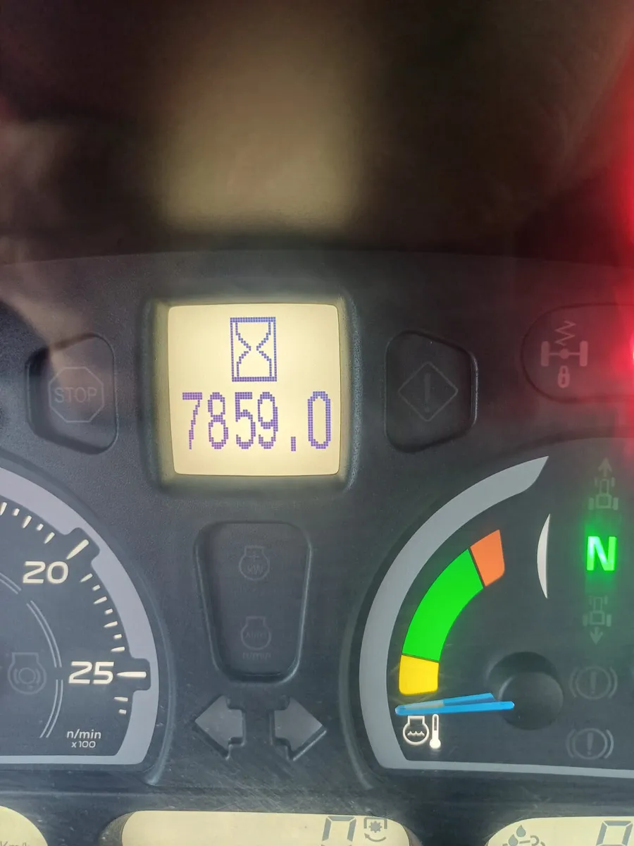 New Holland T7 230 - Image 3