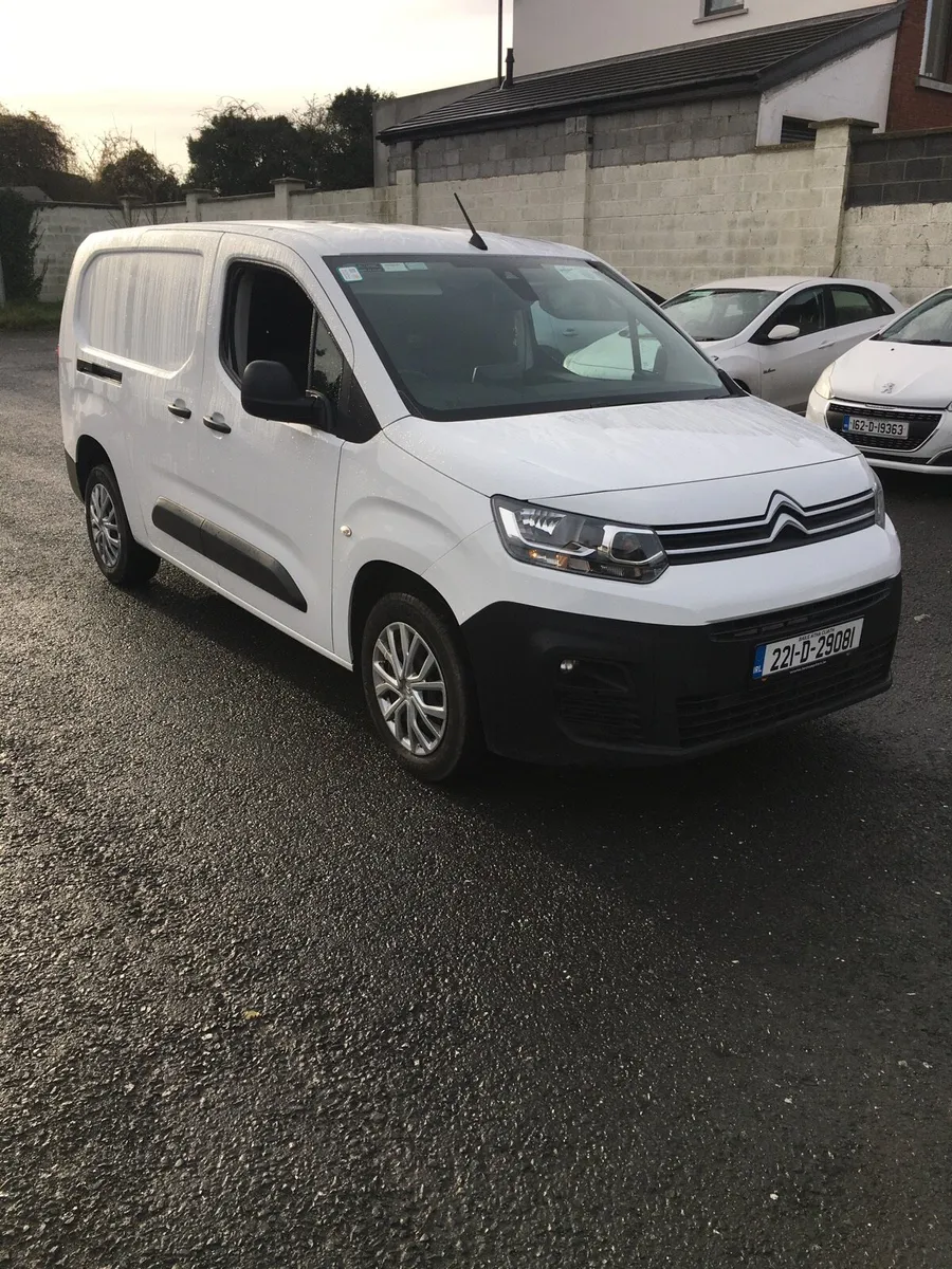 Citroen berlingo 2022 - Image 1