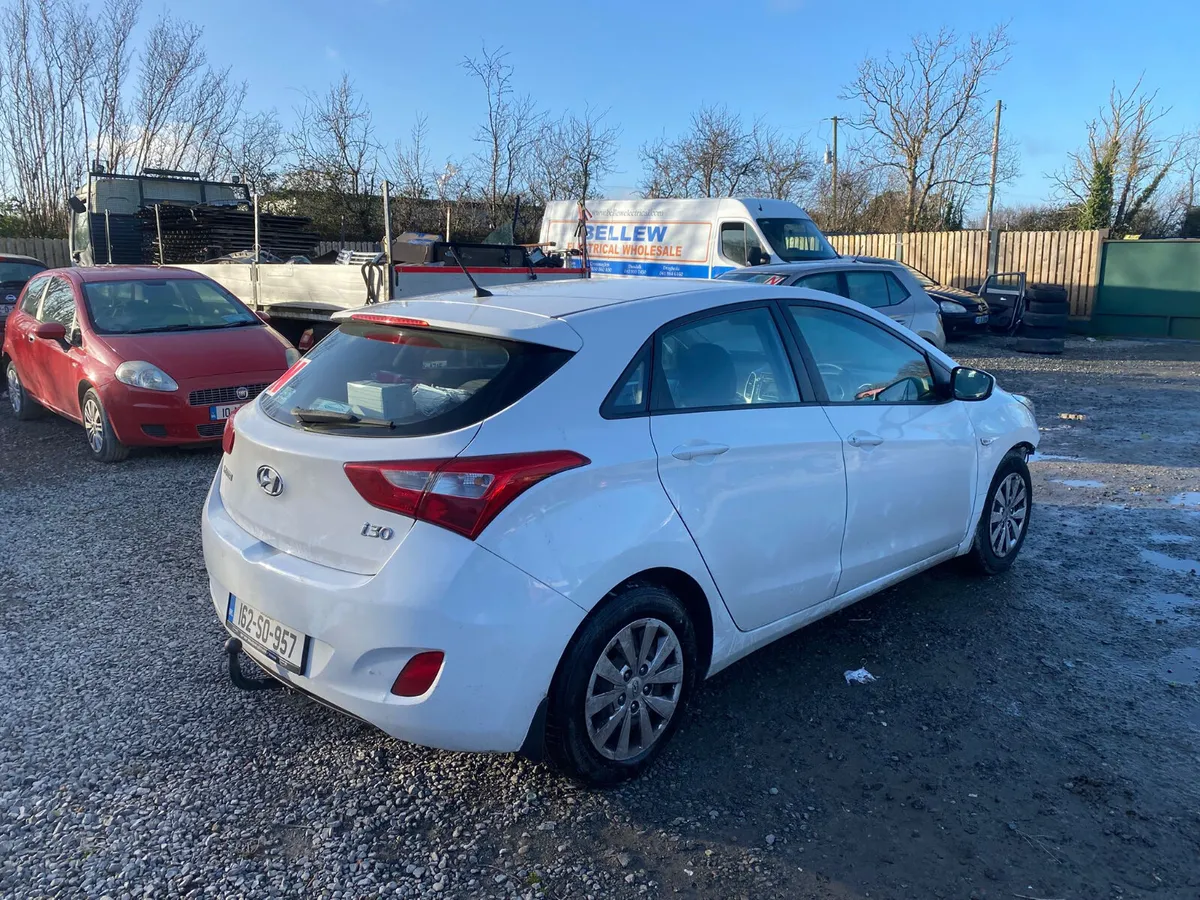 Hyundai i30 Diesel ⛽️ 2016 - Image 3