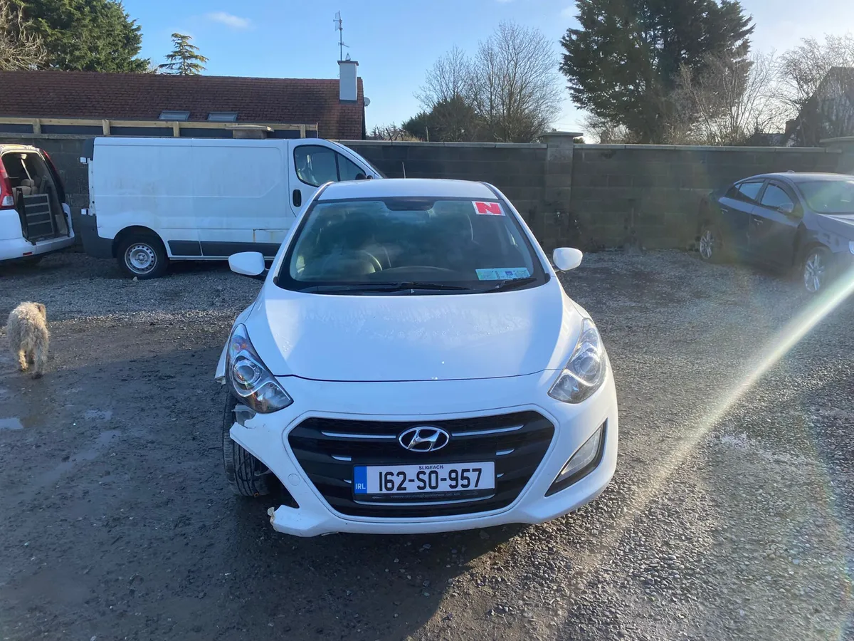 Hyundai i30 Diesel ⛽️ 2016 - Image 2