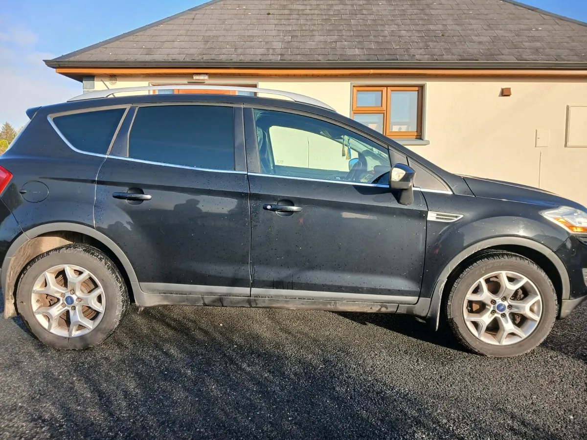 Ford Kuga - Image 3