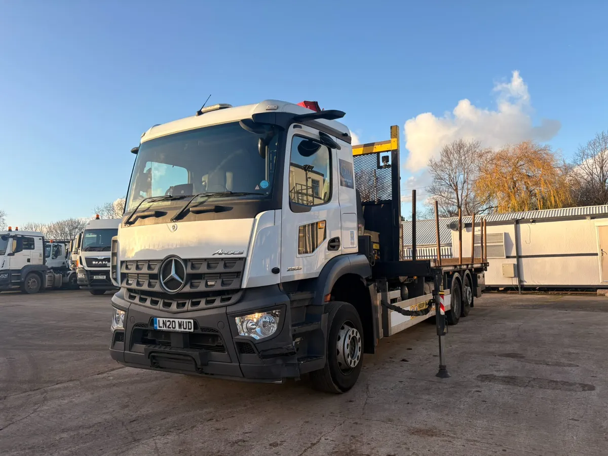 MERCEDES BENZ 26 TON CRANE WAGON 2020 - Image 4