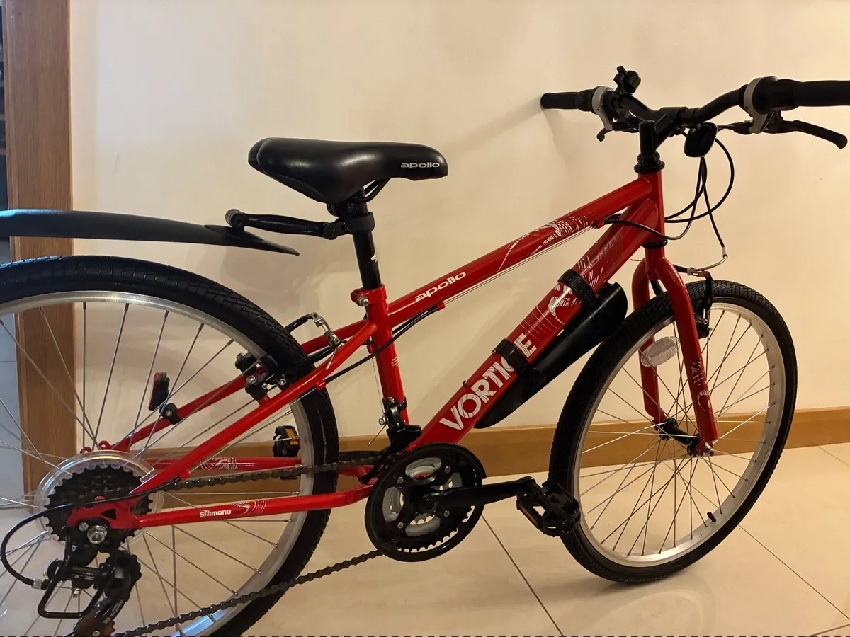 Apollo Vortice Junior Hybrid Bicycle - Image 2