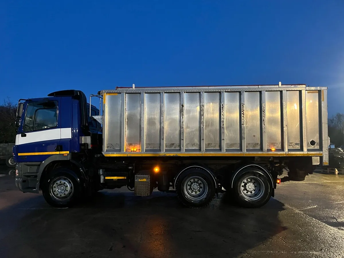 2005 Daf CF85 430 Tractor unit Blower - Image 4