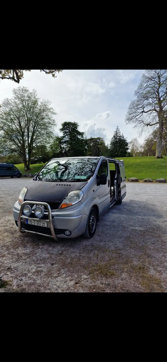 Renault trafic camper - Image 2