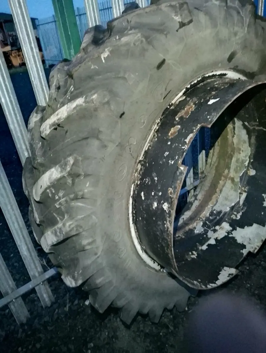 Tyres Firestone pair of16.9R38 420/85R38 75%thread - Image 3