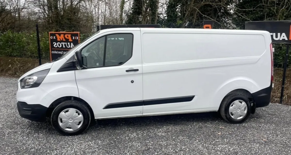 Ford Transit Custom 2018 - Image 2