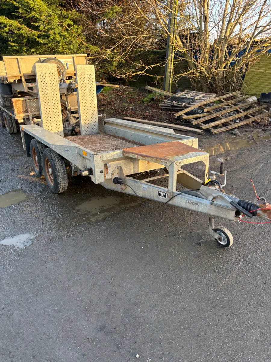 Ifor Williams 8x4 plant trailer - Image 1