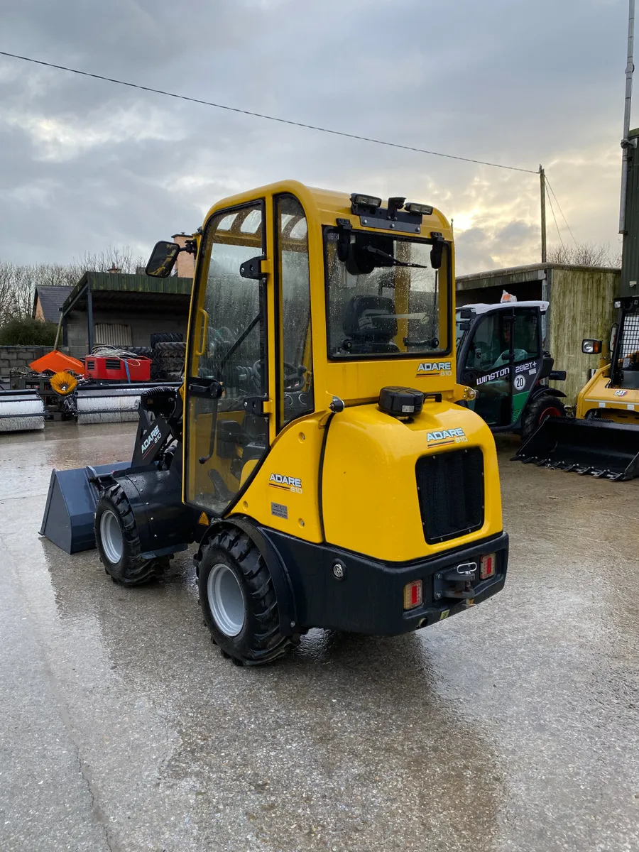 Adare 810 Mini Loader For Sale - Image 3