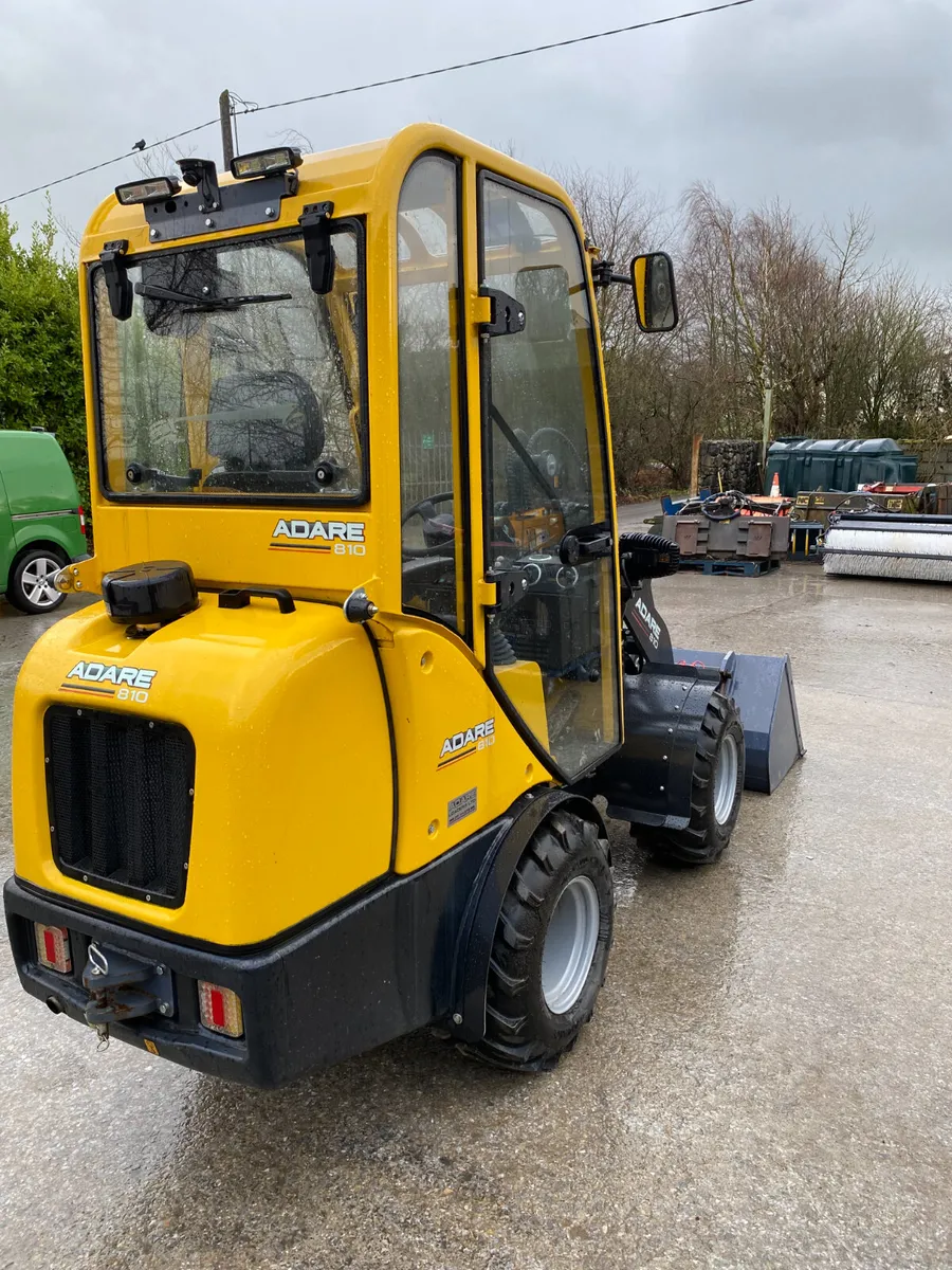 Adare 810 Mini Loader For Sale - Image 4