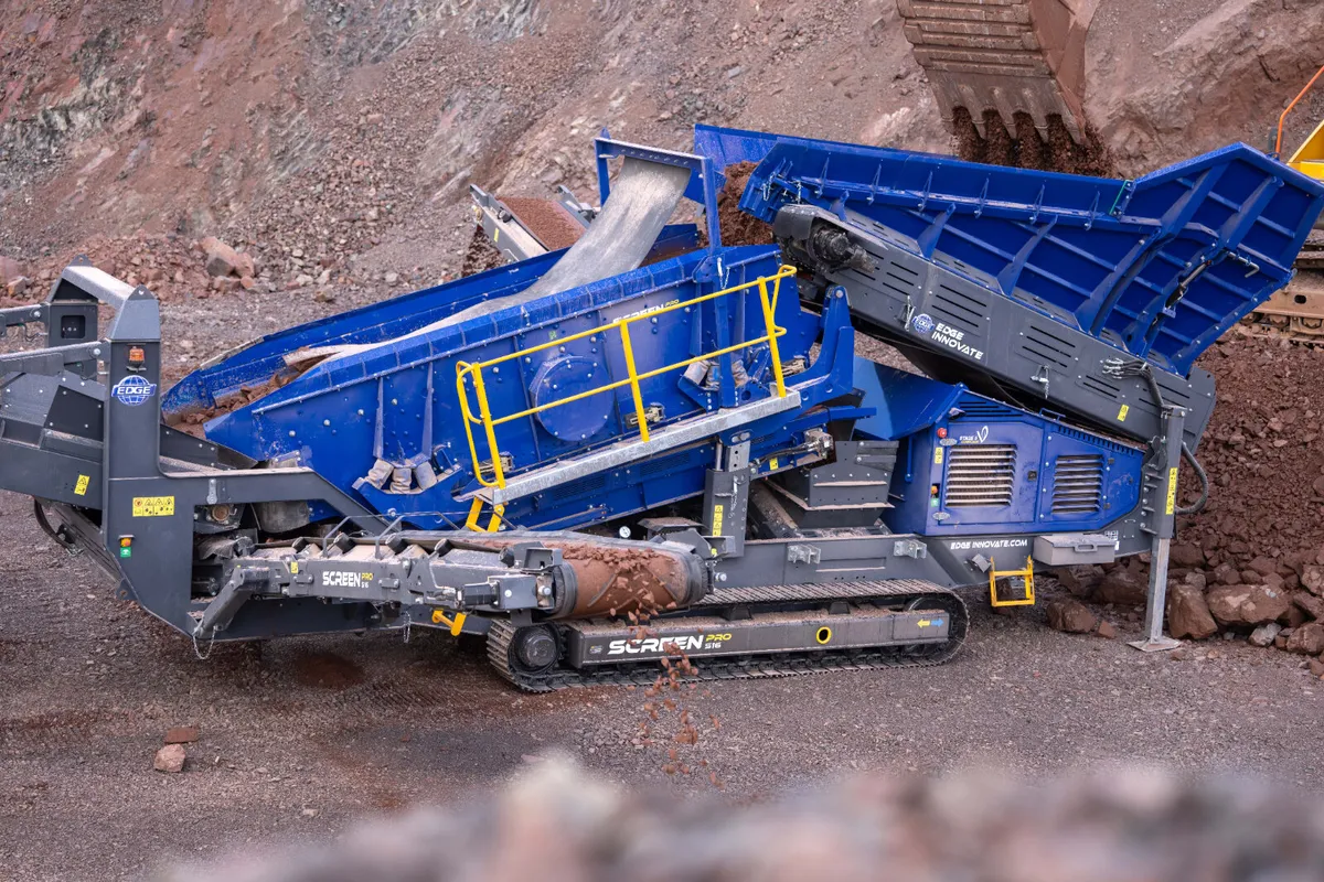 New Edge Screenpro S16 (Demo Model) - Image 1