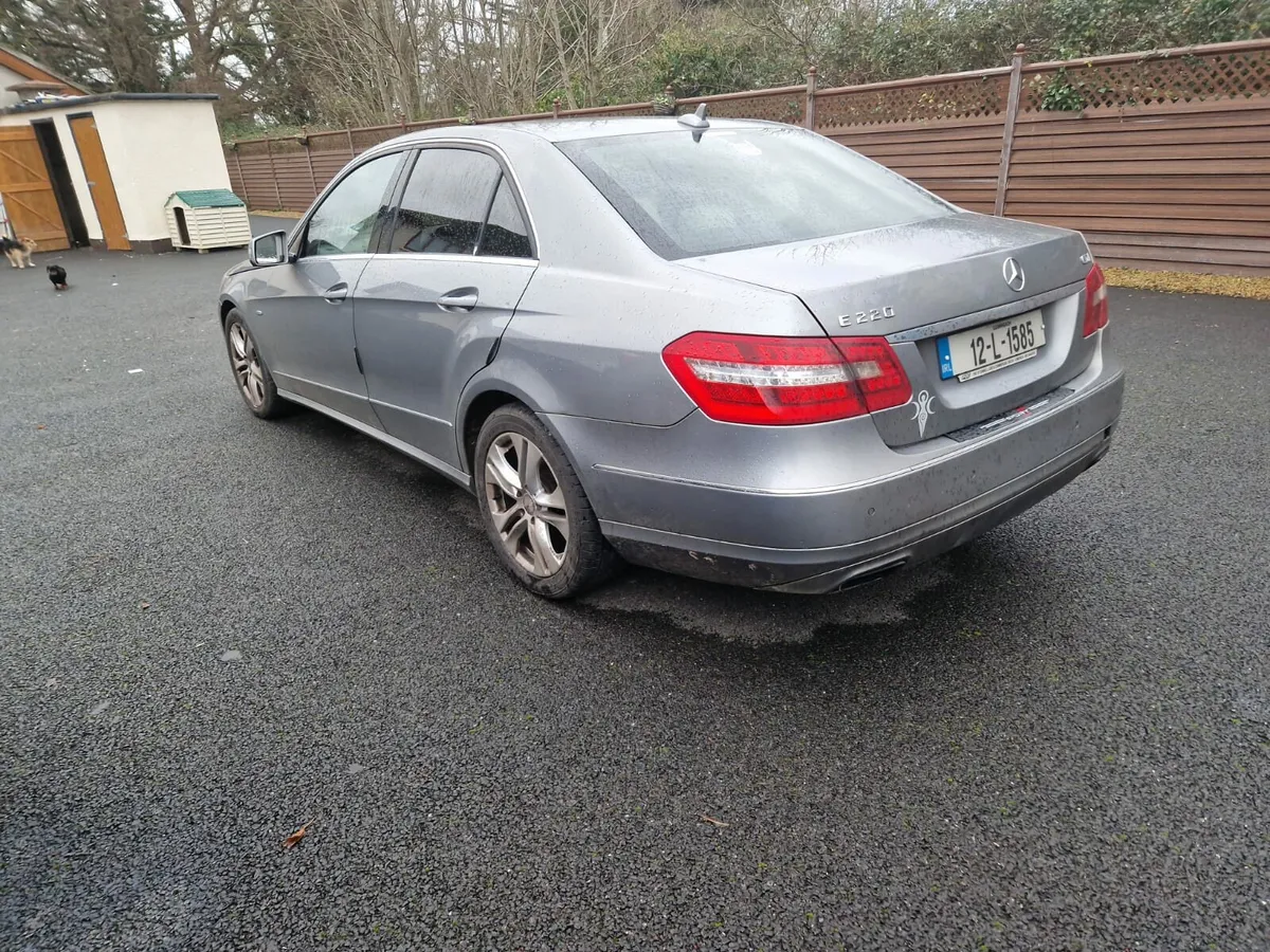 Mercedes E 220 cdi 2012
Needs engine
Car - Image 3