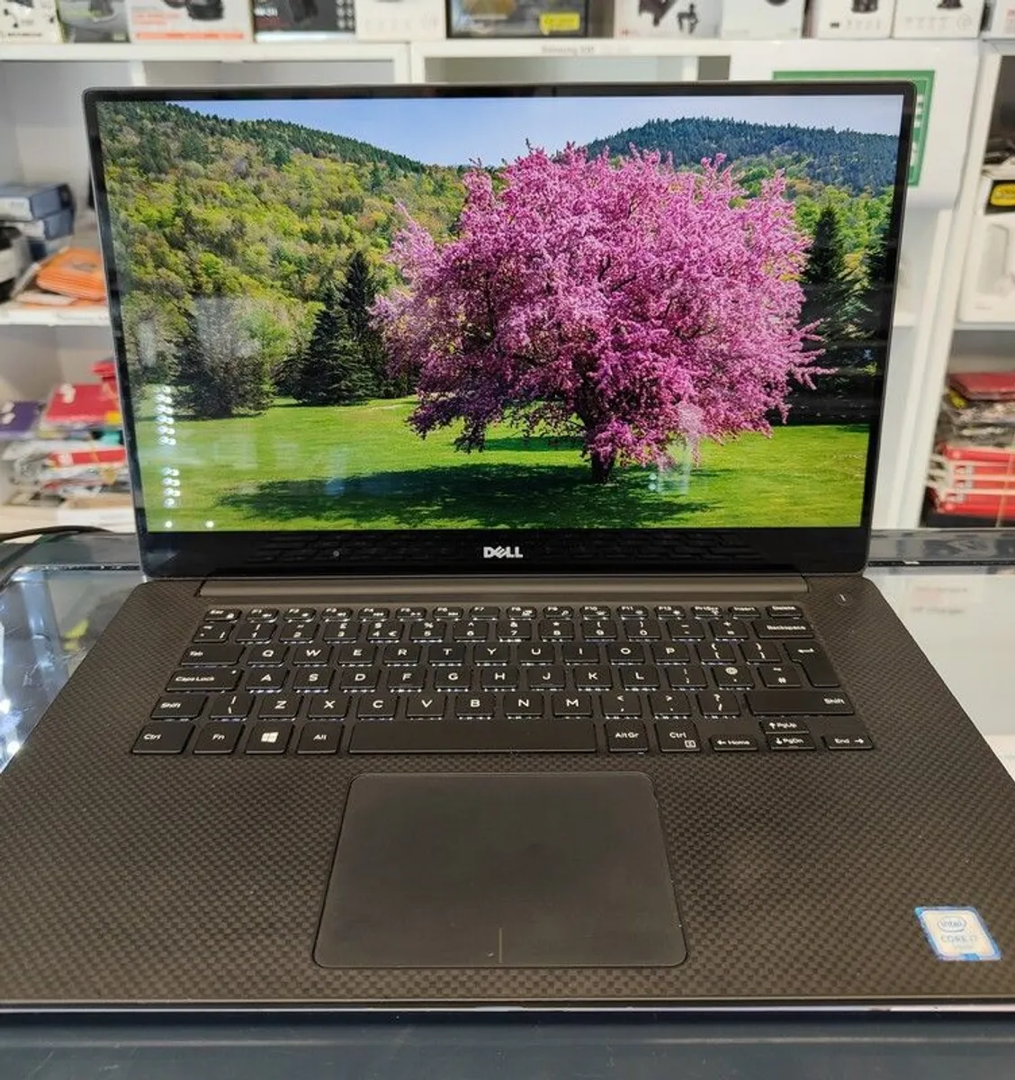 4K Dell Precision 5520 15.6" Intel i7-6820HQ 2.70GHz 16GB RAM 500GB SSD Win11 Pro, HD Graphics 530 NVIDIA Quadro M1200 (Touch Screen) - Image 4