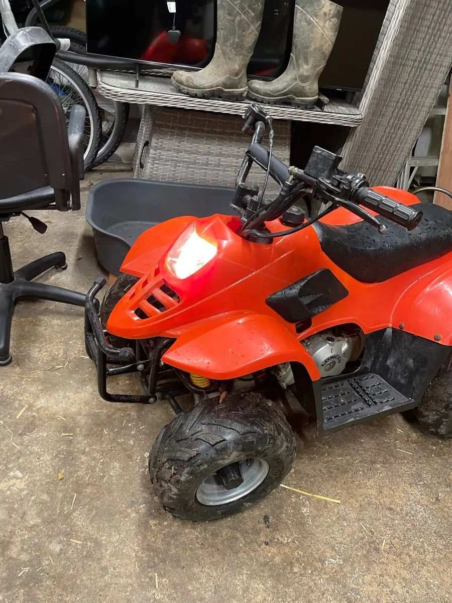 Kids petrol quad - Image 1