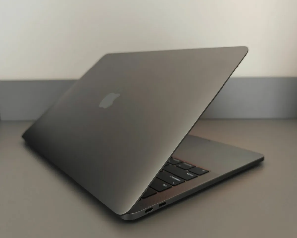 13" Macbook Pro 2017, i5, 16GB, 256GB - Image 4