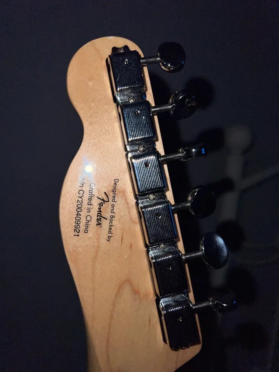 SQUIER OFFSET TELECASTER / electric guitar - Image 2