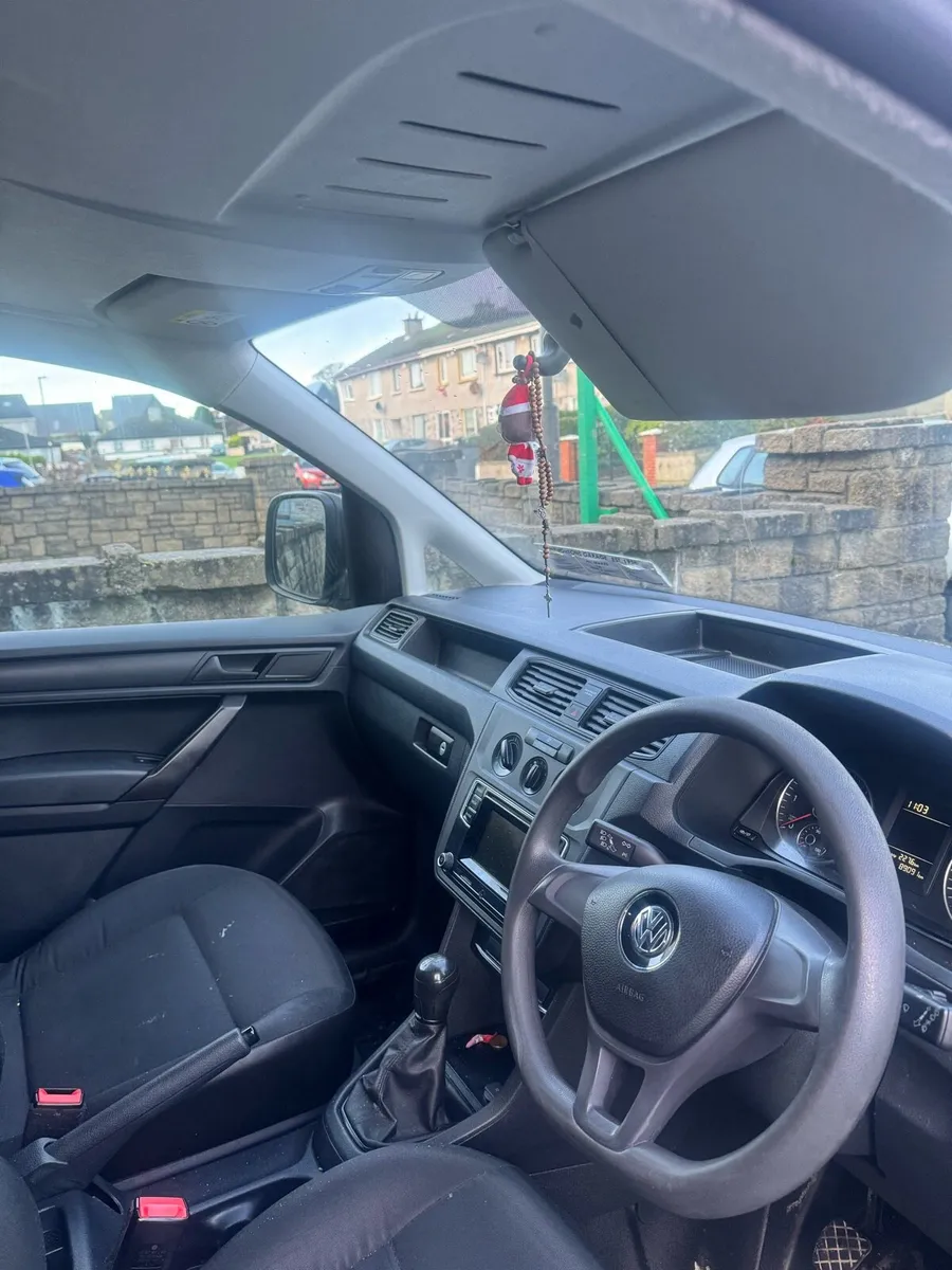 192 caddy LWB - Image 4