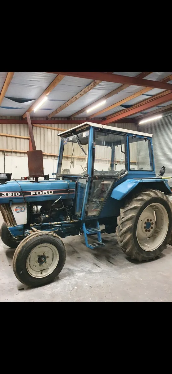 Ford 3910 - Image 2