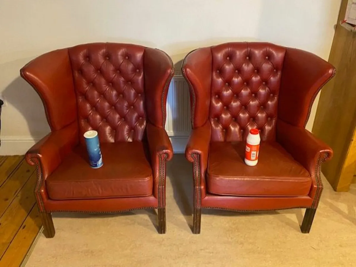 Pair leather wing backed chairs - Image 1